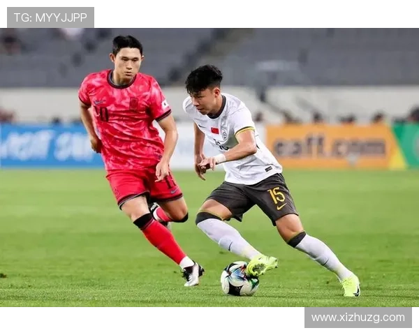 中国足球热身赛球星表现亮眼 突破与挑战并存展现新面貌